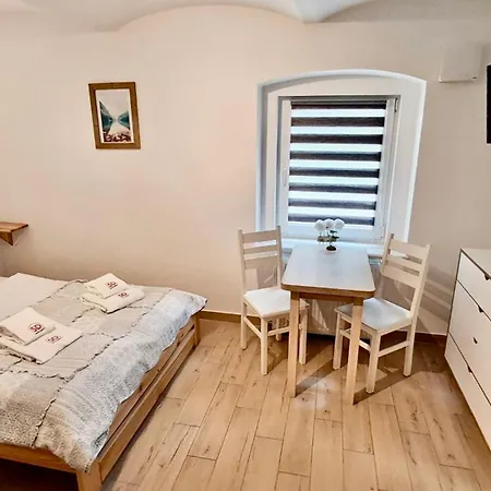 W Centrum Miasta 4 Mieszkania Do 12 Osob - 5d Apartment Szklarska Poreba